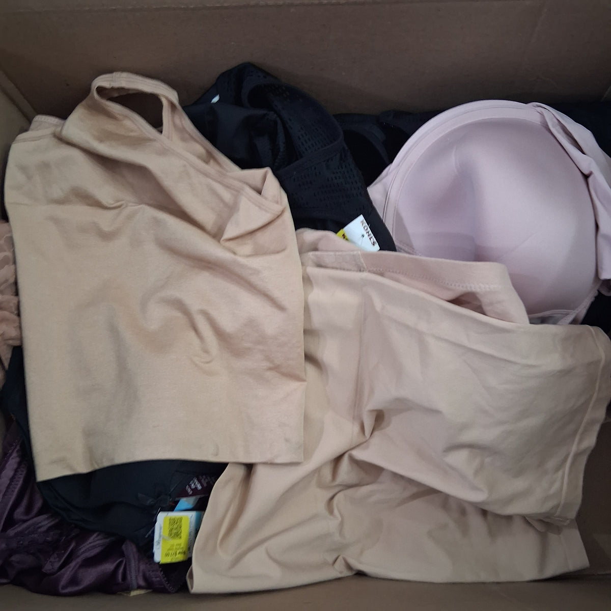 Premium Department Store Bra, Undergarments & Shapewear Mix Lot | Leonisa, Maidenform, Glamorise & Bali Bulk Reseller Box – Retail Shelf Pulls (20 Pcs)