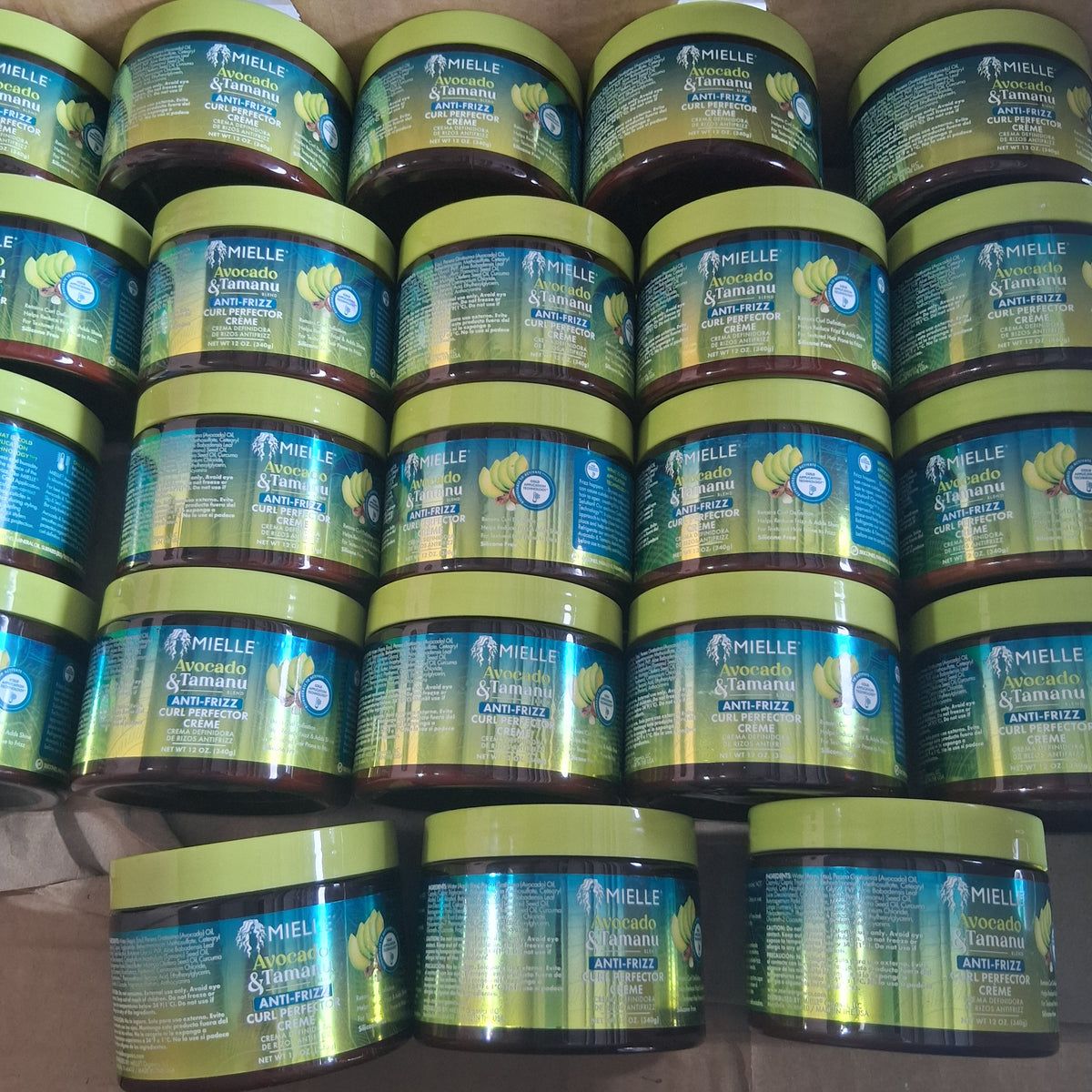 Mielle Avocado & Tamanu Anti-Frizz Curl Perfector Creme Bulk Reseller Lot | Smoothing Curl Styling Box, 12 Fl Oz (23 Pcs)